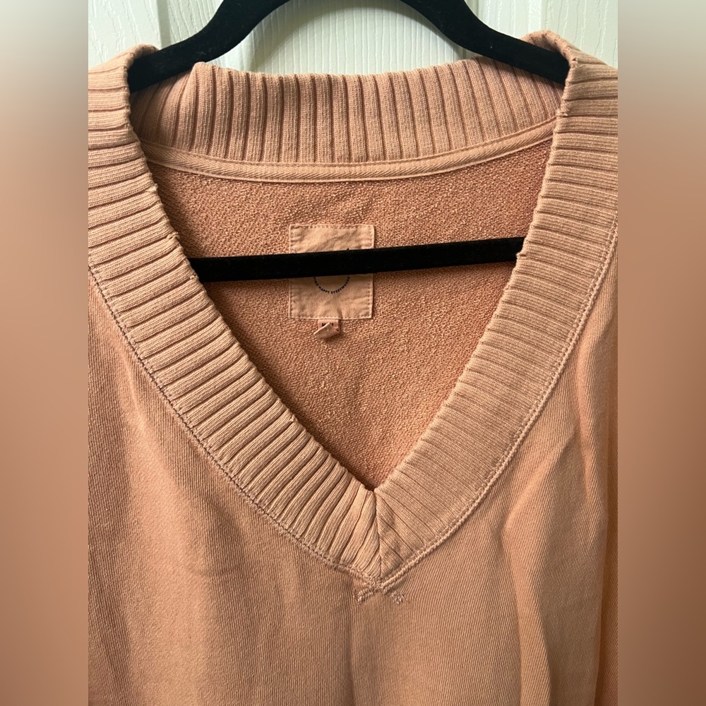 Aerie Women's V-Neck Sweatershirt - Peach Size Medium - Picture 3 of 6